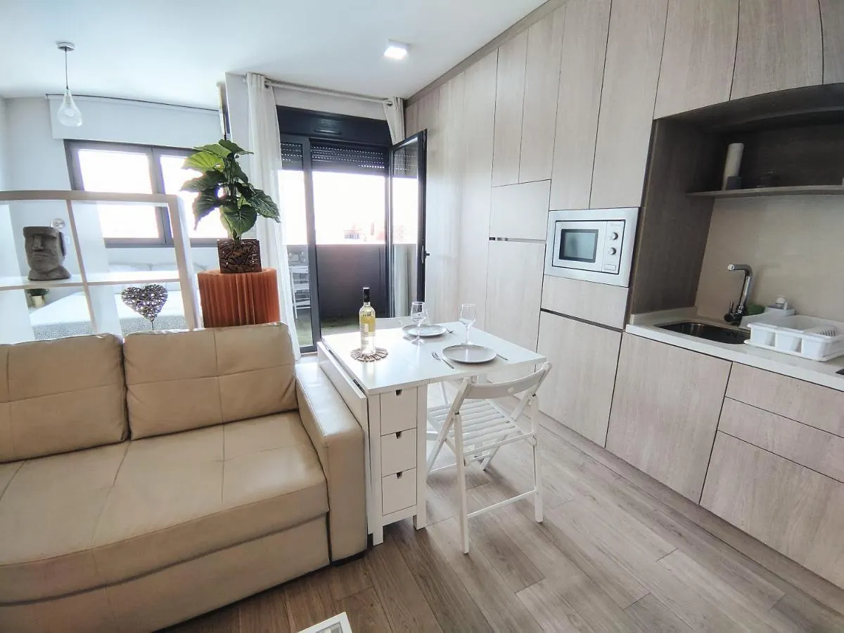 Estudio Dlux Granada Apartament